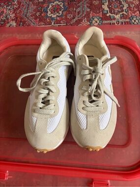 Veja Cream and White Lace-Up Sneakers